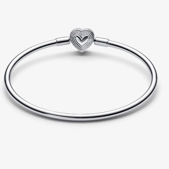 PANDORA Radiating Heart Clasp Bangle Bracelet Sterling Silver 7.5”/19cm~Gift Box